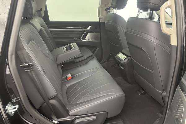 2025 LDV D90 Executive SV9A