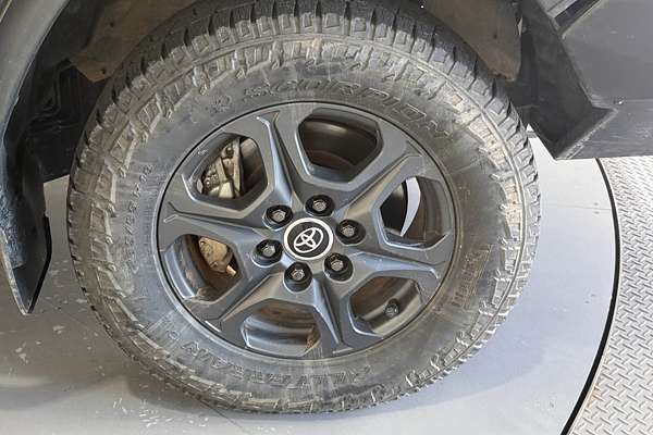 2022 Toyota Landcruiser GR Sport FJA300R