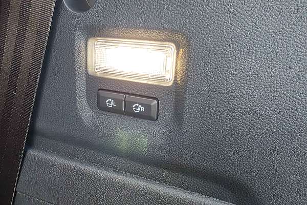 2025 Ford Everest Platinum 3.0L