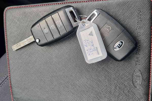 2016 Kia Rio S UB