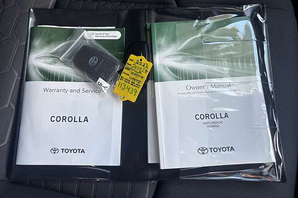 2022 Toyota Corolla SX Hybrid ZWE211R