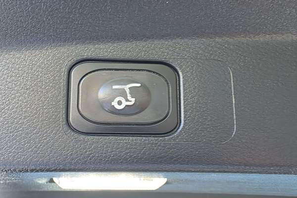 2022 Ford Everest Sport  3.0L