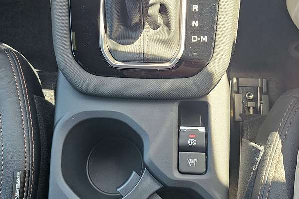 2025 Subaru Forester Hybrid Touring S6