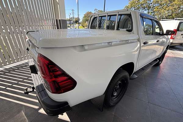 2020 Toyota Hilux SR GUN126R 4X4