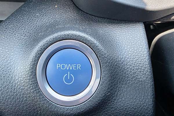 2022 Toyota Yaris HB Hybrid SX Hybrid MXPH10R