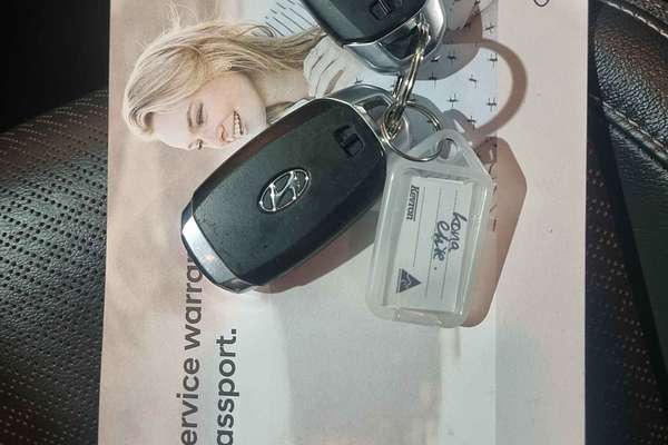 2018 Hyundai Kona Elite OS