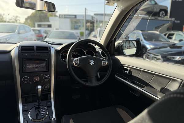 2015 Suzuki Grand Vitara Navigator JB