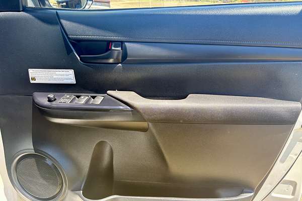 2021 Toyota Hilux Workmate GUN125R 4X4