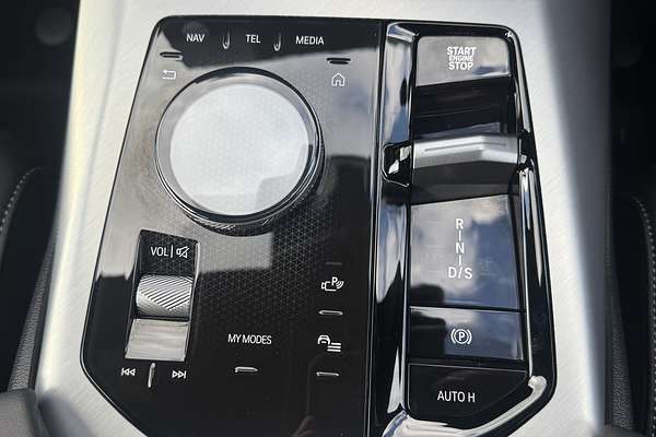 2025 BMW X3 20 xDrive G45