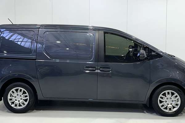 2023 Hyundai STARIA LOAD Premium US4.V2 2WD