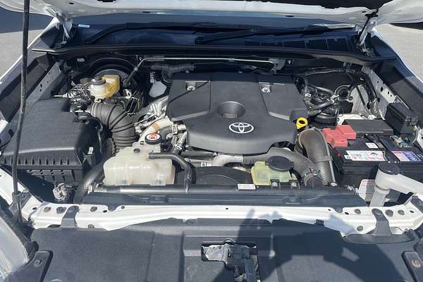 2019 Toyota Hilux SR GUN126R 4X4