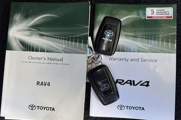 2020 Toyota RAV4 GXL AXAH54R