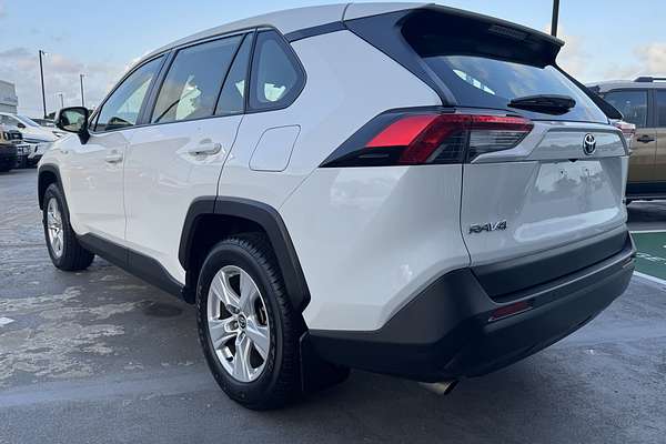 2019 Toyota RAV4 GX AXAH54R