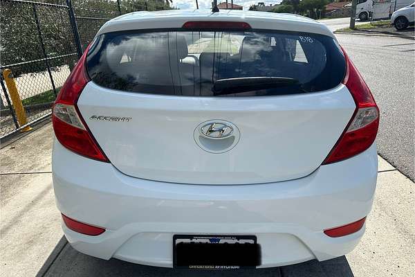 2016 Hyundai Accent Active RB4