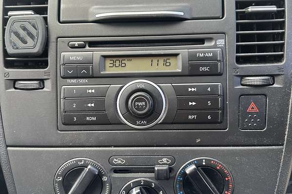 2008 Nissan Tiida ST C11