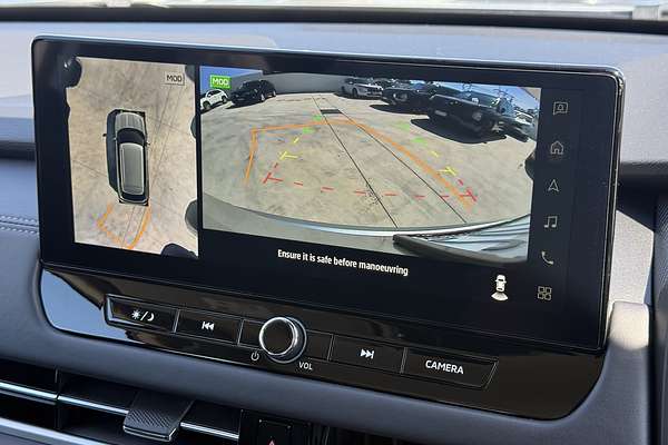 2025 Mitsubishi Outlander ES ZM