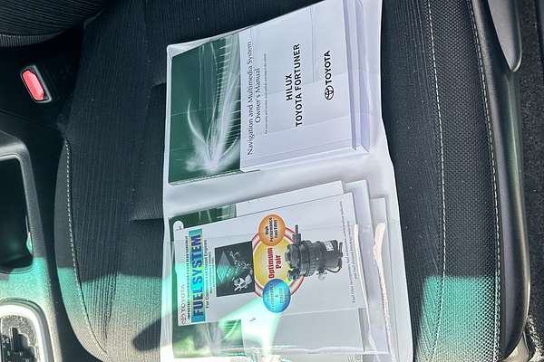 2021 Toyota Hilux SR5 GUN126R 4X4