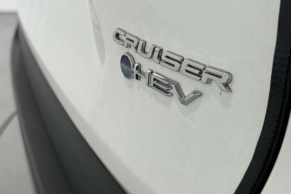 2024 Toyota RAV4 Cruiser AXAH54R