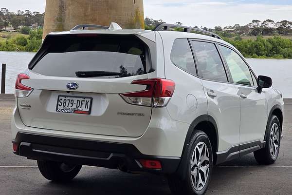 2023 Subaru Forester 2.5i S5