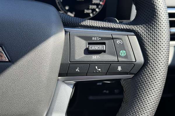 2025 Mitsubishi Outlander PHEV Exceed ZM