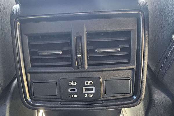 2025 Subaru Forester Hybrid Touring S6