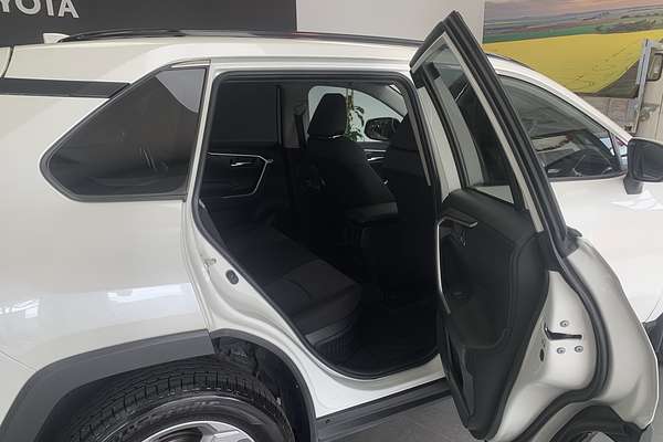 2019 Toyota RAV4 GXL AXAH54R