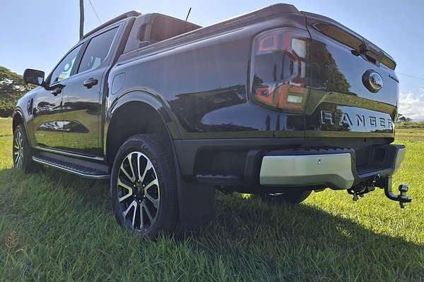 2025 Ford Ranger Platinum 4X4 3.0L