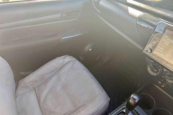 2022 Toyota Hilux SR GUN126R 4X4