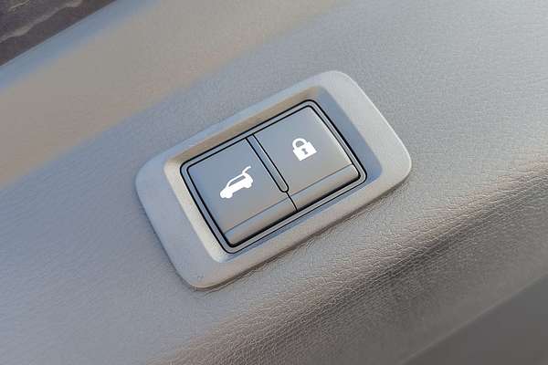 2025 Mitsubishi Outlander Exceed ZM