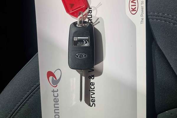 2013 Kia Rio SLi UB