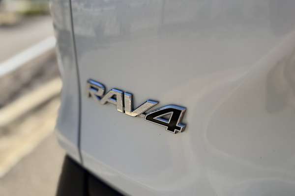 2020 Toyota RAV4 GXL AXAH54R