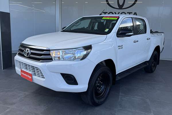 2016 Toyota Hilux SR GUN126R 4X4