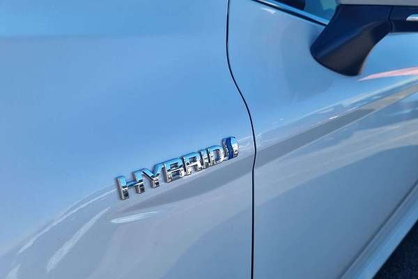 2024 Toyota Camry Ascent AXVH70R