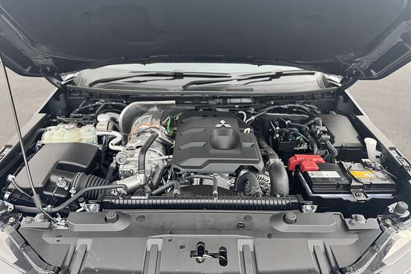 2025 Mitsubishi Triton GSR MV