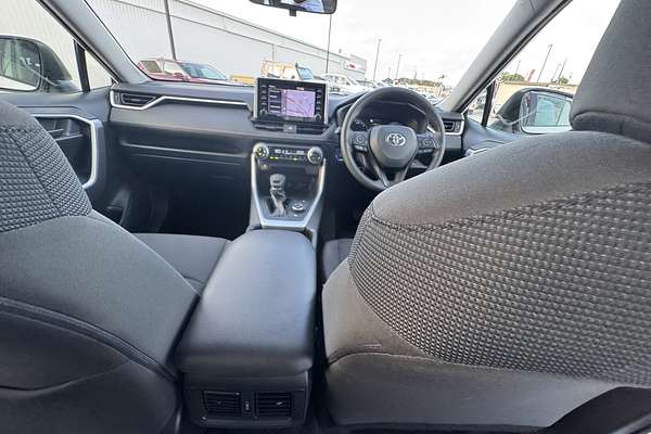 2019 Toyota RAV4 GX AXAH54R