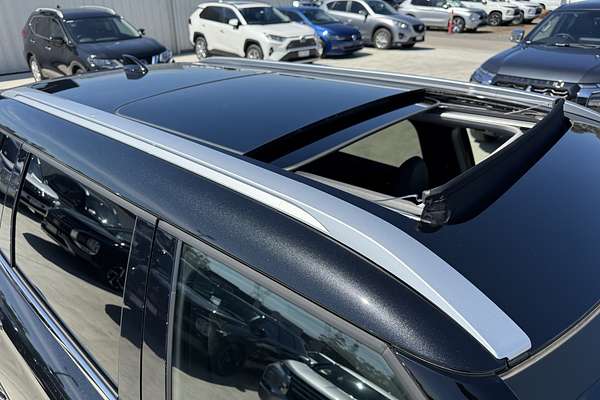 2025 Mitsubishi Outlander Exceed ZM