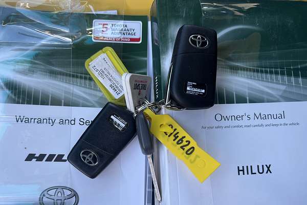 2020 Toyota HILUX SR (4x4) GUN126R MY19 UPGRADE 4X4