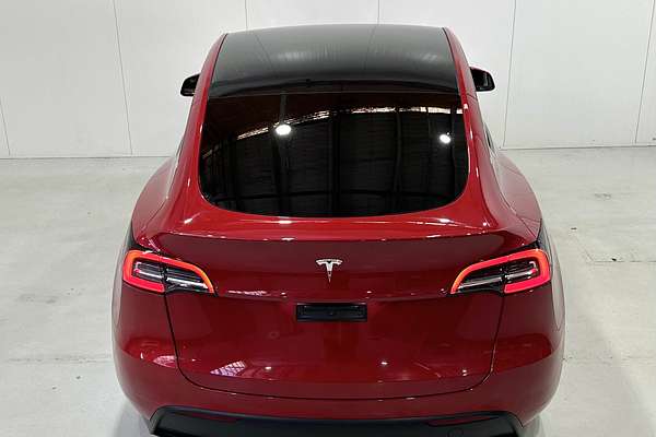 2022 Tesla Model Y Rear-Wheel Drive