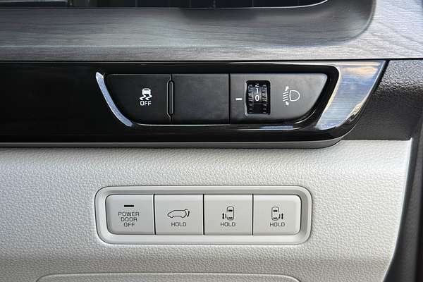 2023 Kia Carnival Special Edition KA4