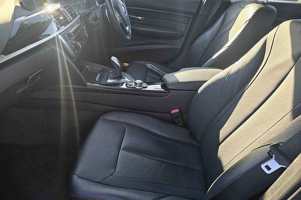 2014 BMW 3 Series 320i F30