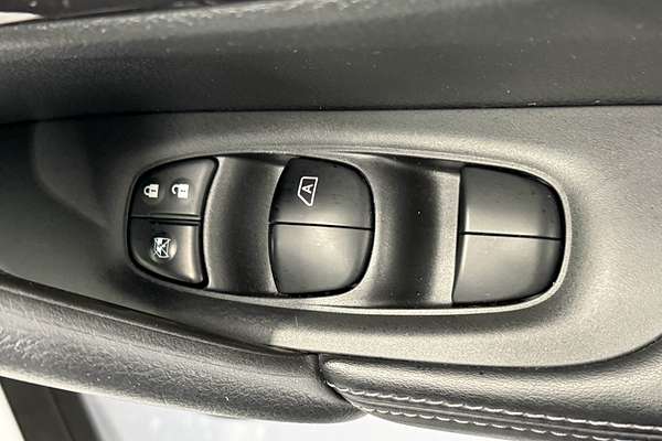 2017 Nissan X-TRAIL ST (FWD) T32