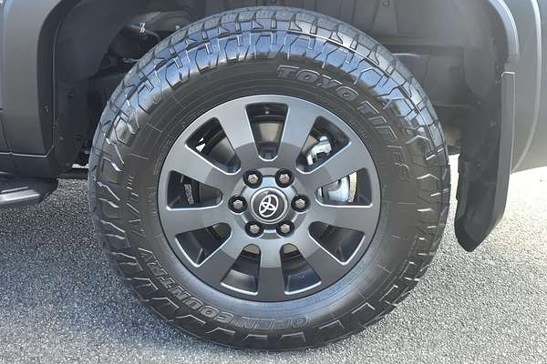 2024 Toyota Landcruiser Prado Altitude GDJ251R