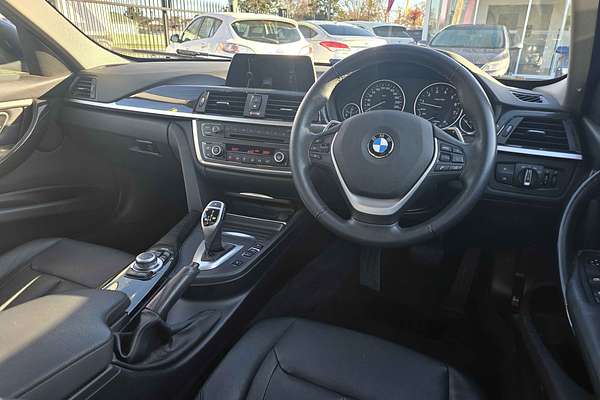 2014 BMW 3 Series 320i F30