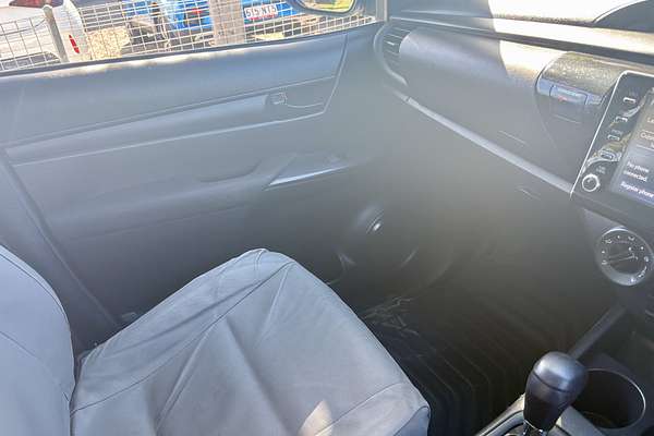 2021 Toyota Hilux SR GUN126R 4X4