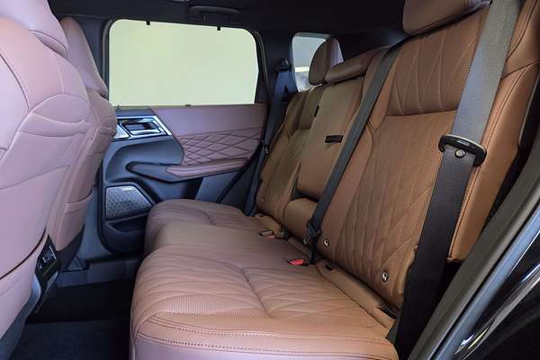 2025 Mitsubishi Outlander Exceed Tourer ZM