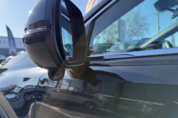 2023 Honda CR-V Black Edition RW