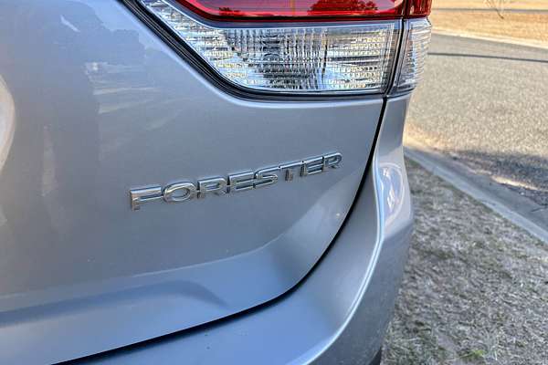 2023 Subaru Forester 2.5i S5