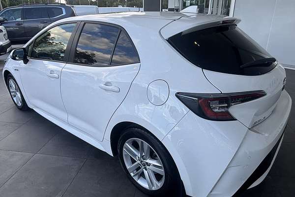2022 Toyota Corolla SX Hybrid ZWE211R
