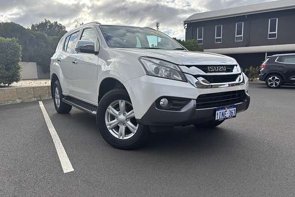 2014 Isuzu MU-X LS-M