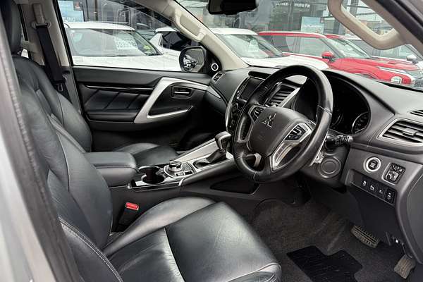 2018 Mitsubishi Pajero Sport Exceed QE